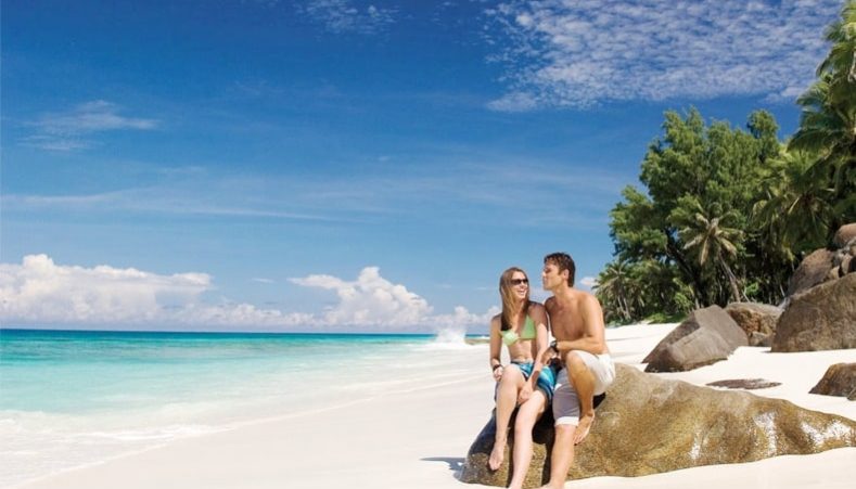 slinky.com.au keep-the-love-alive-with-a-romantic-bali-holiday